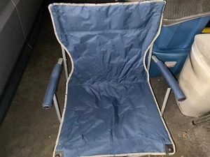 QUEST BLUE HARD ARMED CHAIR WITH CUP HOLDER AND CASE - Picture 1 of 12