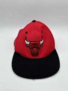Chicago Bulls Adidas Unisex Adult Baseball Cap Black Red NBA Snapback - Picture 1 of 9