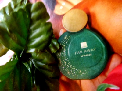 NEU! AVON-FAR AWAY SPARKLE Eau de Parfum Spray -limitiert -50 ml- 599,80 € / 1 L - Bild 1 von 4