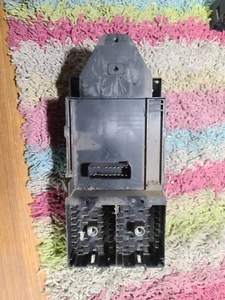 ✅ 2000 Ford F-150 Fuse Box Relay Power Distribution Block YL3T-14A067-AA OEM - Picture 1 of 4