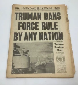 Harry Truman Reviews Fleet-Aug 28 1945 NY Daily News Newspaper-COMPLETE-RARE - Picture 1 of 6