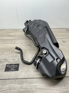 2021 21 KTM SMC R 690 SMC R AIR BOX - Picture 1 of 6