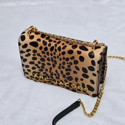 Bolso Bandolera Marc Jacobs The Double Take Estampado Leopardo | Precio de venta sugerido por el fabricante $375 | Nuevo con etiquetas Foto 1 de 4