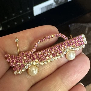 Vintage Rhinestone Mary Kay Pink Cadillac Classic Car Silver Tone Brooch Pin - Picture 1 of 10