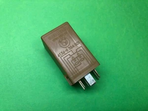 Rele BMW E46 E39 61368384505 V23141B3001X15 61.36-8 384 505 - Picture 1 of 2