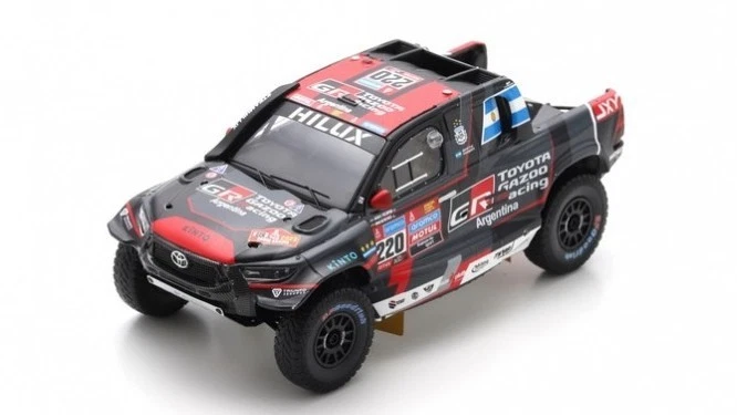 TOYOTA HILUX NO.220 th7° RALLY DAKAR 2023 SAVOIAMODEL - Immagine 1 di 1