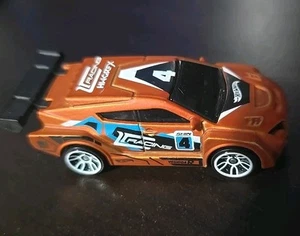 Mattel Hot Wheels 2012 Loop Coupe Mitsubishi Lancer Malaysia - Bild 1 von 5