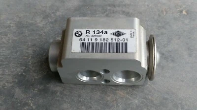 Válvula de expansión aire acondicionado BMW E90 328i X3 335i 328i xDrive 325i 10304C - 64119182512 Foto 1 de 4