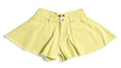 TRUCE Woman 5 Pocket Twill Shorts Jeans Lime Hot Pants Size 12,14,16 NWT - Image 1 of 4