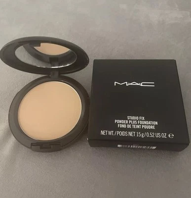 MAC Studio Fix Pressed Powder Plus foundation 15g .52Oz NC30 NC Original Formula - Image 1 of 3