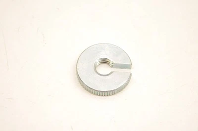 New OEM Kawasaki 46056-006 Cable Adjust Lock Nut NOS — 第 1/3 张图片