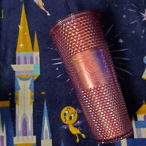 2021 Walt Disney World Parks 50th Anniversary Studded Pink Starbucks Tumbler Tasse - Bild 1 von 2