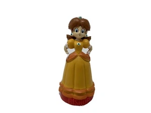 Nintendo SUPER MARIO CHESS - Replacement Piece - Princess Daisy - Bishop - Picture 1 of 3