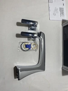 Delta T2764 Ashlyn Roman Tub Faucet Trim Kit 2-Handles - Chrome - Picture 1 of 9