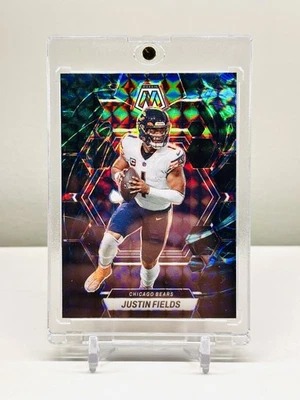 2023 Mosaic Prizm Genesis Justin Fields SSP #33 Case Hit MAG ENCASED - Image 1 of 4