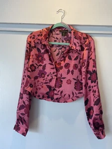 House Of Harlow 1960 M Blouse Crop Top Pink Flowers Groovy Fun Polyester Top - Picture 1 of 7