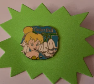 Disney Pin. Peter Pan. Tinker Bell. Hidden Mickey. Tinker Bell and Flowers. - Picture 1 of 2