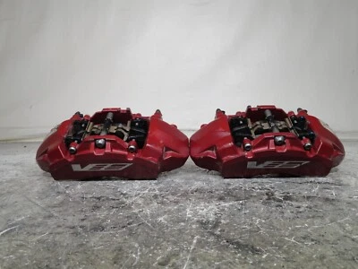Pinzas de freno delanteras Brembo 20D3640403/4 2020-2021 Cadillac CT4-V OEM Foto 1 de 4