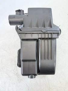 2016-2022 TOYOTA PRIUS 1.8L ENGINE AIR CLEANER INTAKE FILTER HOUSING BOX OEM - Picture 1 of 13