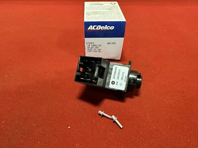 NOS NEW 1993-2004 CHRYSLER DODGE IGNITION SWITCH 19021136 04760844AB - Image 1 of 2