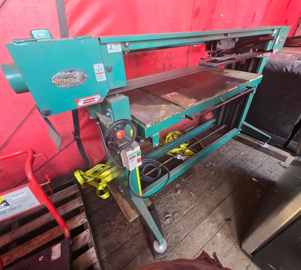 Grizzly 工业计划砂光机型号 G5394 冲程砂光机  — 第 1/4 张图片