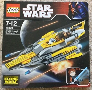 LEGO GENUINE Star Wars 7669 Anakin's Jedi Starfighter RETIRED - NEW & SEAL - Picture 1 of 6