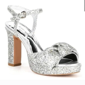 NIB Kate Spade New York Miya Silver/Gold Glitter Bow Bridle Sandals Shoes 6.5 - Picture 1 of 3