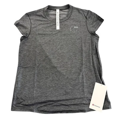 NUEVA Camisa Top Lululemon Para Mujer Run Crew Gráfico Malla SS Gris Jaspeado Talla Mediana Foto 1 de 4