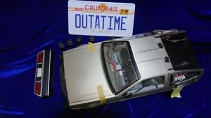 DeAGOSTINI 1/8 Back to the Future DELOREAN Assembly in progress F/S From Japan - Picture 1 of 9