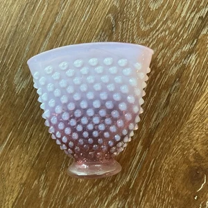 Vintage Fenton Cranberry Hobnail Opalescent Glass Vase 4” Tall Fan Shaped - Picture 1 of 6