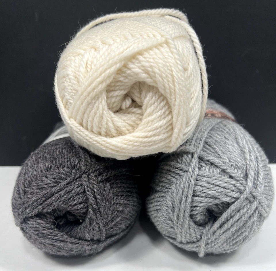 Patons Classic Wool Yarn Grey Mix 068849