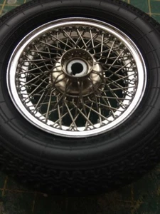 Agora models Aston Martin DB5, Wheel building service correct 3 spoke design - Picture 1 of 10