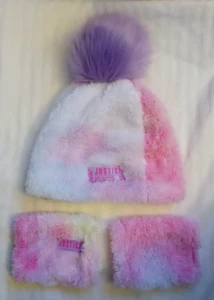 Justice Hat & Wrist Warmers - Picture 1 of 8