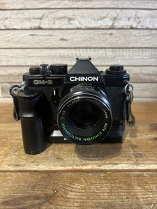 Macchina fotografica Chinon Cm-3 con obiettivo 55mm e attacco avvolgitore elettrico - Foto 1 di 13