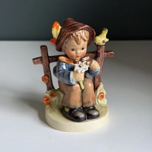 Figura Hummel 1955 4,25-4,5" She Loves Me, She Loves Me Not 174 TMK 2 T3 rara - Imagen 1 de 6