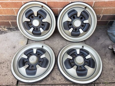 Juego de tapacubos originales Rover SD1 embellecedores de rueda x4 Foto 1 de 4