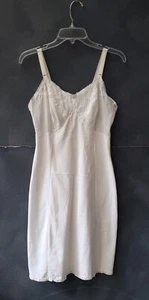 Vintage Wonder Maid White Lace Trim Cotton Blend Slip S Very Good Condition - Picture 1 of 18