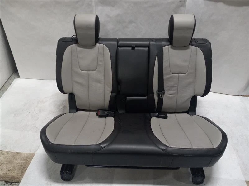 CONJUNTO ASIENTO TRASERO INFERIOR Y SUPERIOR se adapta a Chevrolet Equinox 2013 Foto 1 de 4