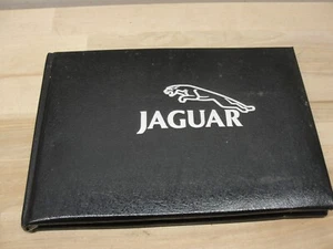 1990 JAGUAR GESCHICHTE MIT FOTOBUCH VON LORD MONTAGU VON BEAULIEU - Bild 1 von 2