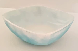 Vtg. 025 PYREX 2.5 QT Ovenware Blue (READ) Square Multi-Purpose Chip Bowl - Picture 1 of 19