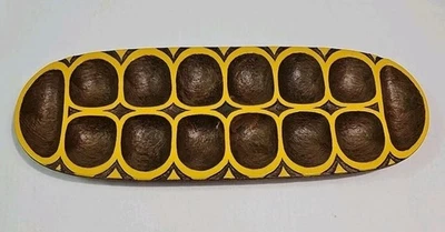 BOARD ONLY Mandinka ancient African strategy game 1978 Vtg Milton Bradley Co - Image 1 of 4