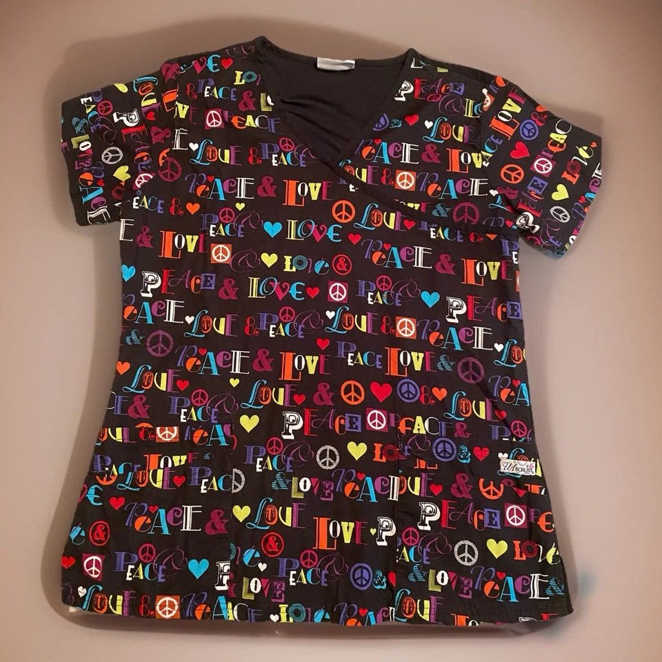 Blusa Médica UA Peace Love para Mujer Talla XL Multicolor Bolsillos con Cuello en V Foto 1 de 4
