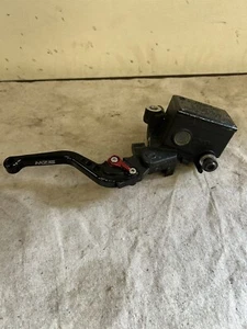 14 15 16 17 2014 2017 Yamaha Fz09 Mt09 Front Brake Master Cylinder Reservoir OEM - Picture 1 of 7