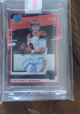 joe burrow clearly rated rookie autograph card. /25