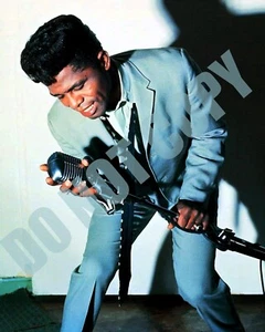 1950s James Brown On Concert Stage With Mick In Hand 8x10 Photo - Picture 1 of 1