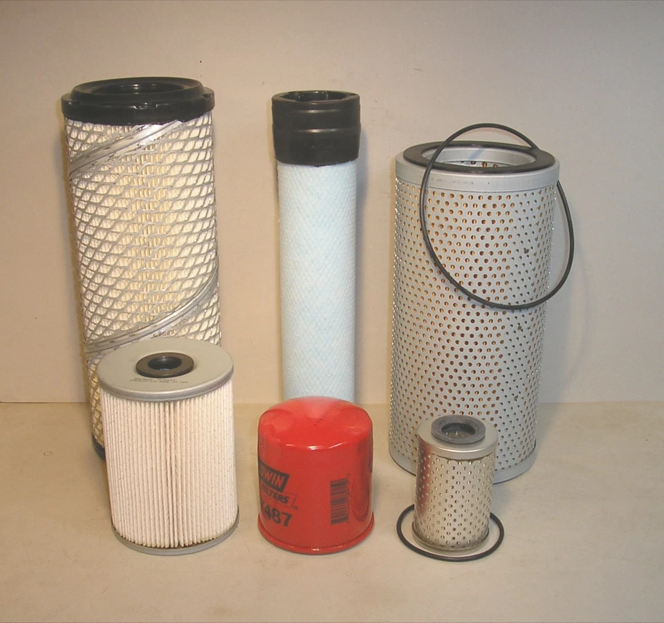 Kit de filtro de mantenimiento para excavadora compacta Takeuchi TB260 Yanmar 4TNV86 CT T4 Foto 1 de 1