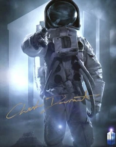 Autógrafo de Doctor Who: Foto firmada de Chester Durrant (El astronauta imposible) - Imagen 1 de 1