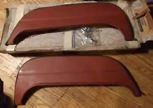 1961-62 Pontiac Fender Skirts - Picture 1 of 2
