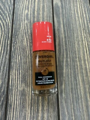 Covergirl Outlast Extreme Wear 3-In-1 Foundation Warm Tawny 872 30ml SPF 18 Liqu - Image 1 of 2