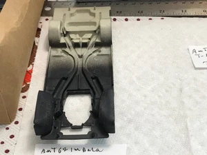 AMT 1/25 VINTAGE 1964 CHEVROLET IMPALA CHASSIS USED CIRCA 1964 - Picture 1 of 4